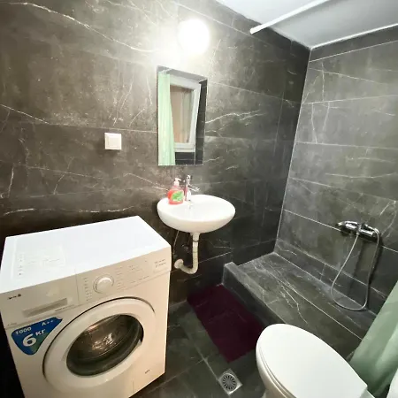 Victoria Studio Downtown Apartment *