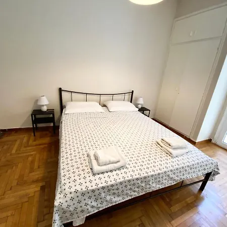 Victoria Studio Downtown Apartment *